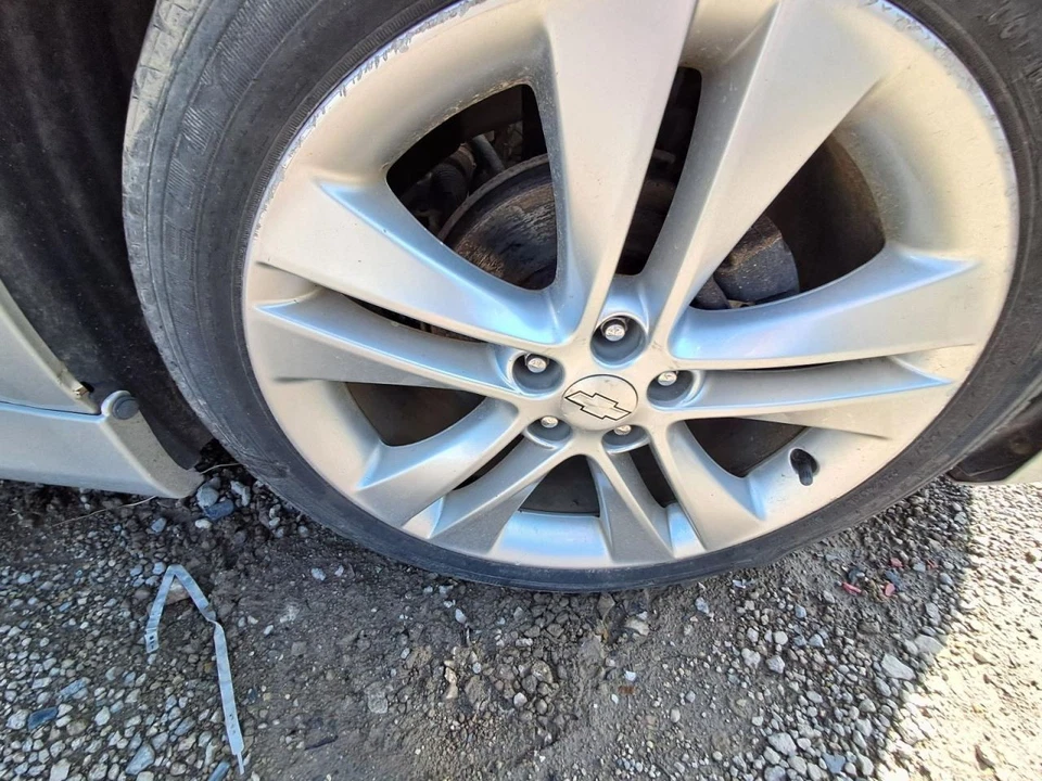 Chevrolet Cruze 2011 cilindro maestro de frenos OEM usado 155 k millas 4 puertas SED Foto 3 de 4