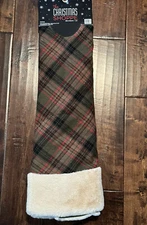 Christmas Shoppe 48” Christmas Tree Skirt NEW Flannel/Felt Backing & Fur Trim