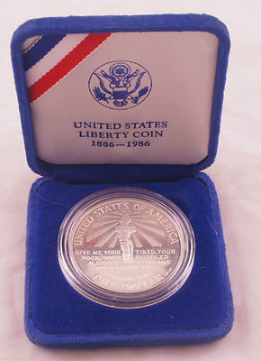 U.S Liberty Ellis Island 1886-1986 One Dollar Coin mint condition