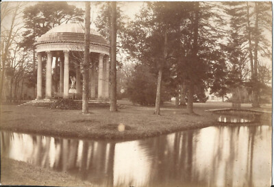 Großes altes Foto - Versailles - Schloss - Der Tempel der Liebe Reflexe