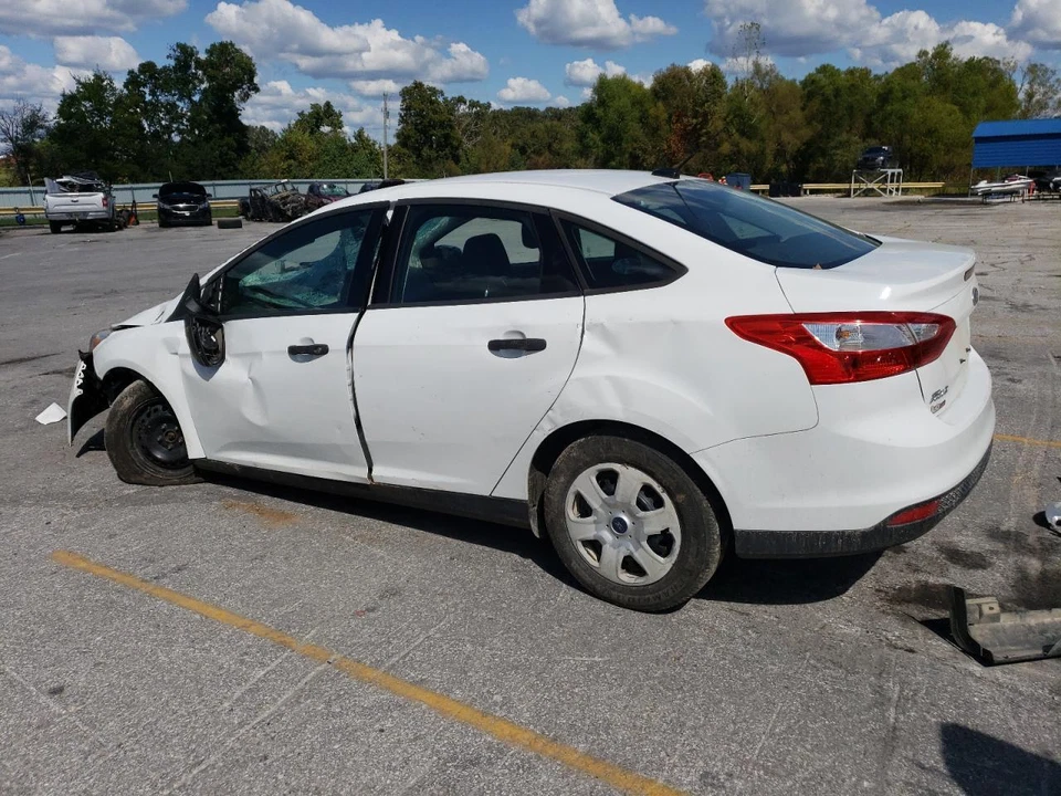 Used Right Curtain Air Bag fits: 2013 Ford Focus passenger roof Right Grade A Foto 2 de 4