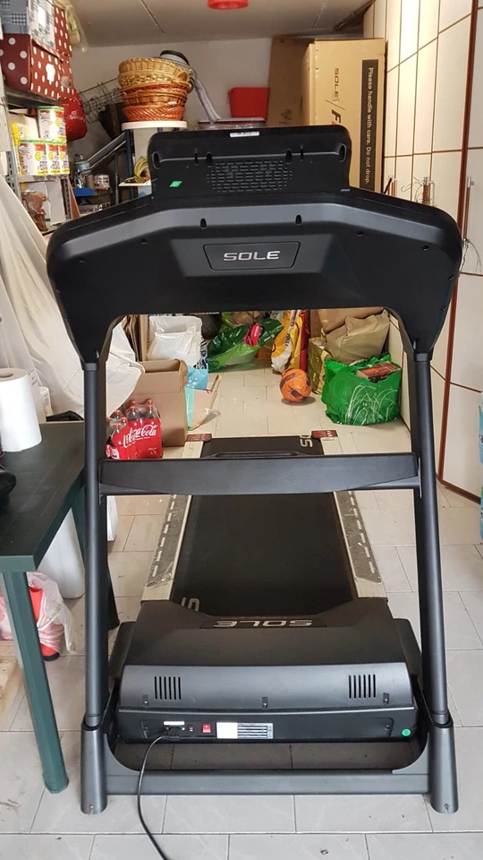 Tapis roulant Sole F85 del 04/20 come nuovo hp 4/7,5 vel.22 km pend.15% - Immagine 4 di 4