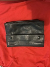 Longchamp Black Leather Solid Clutch Wristlet, Unisex Adults, Zip Snap