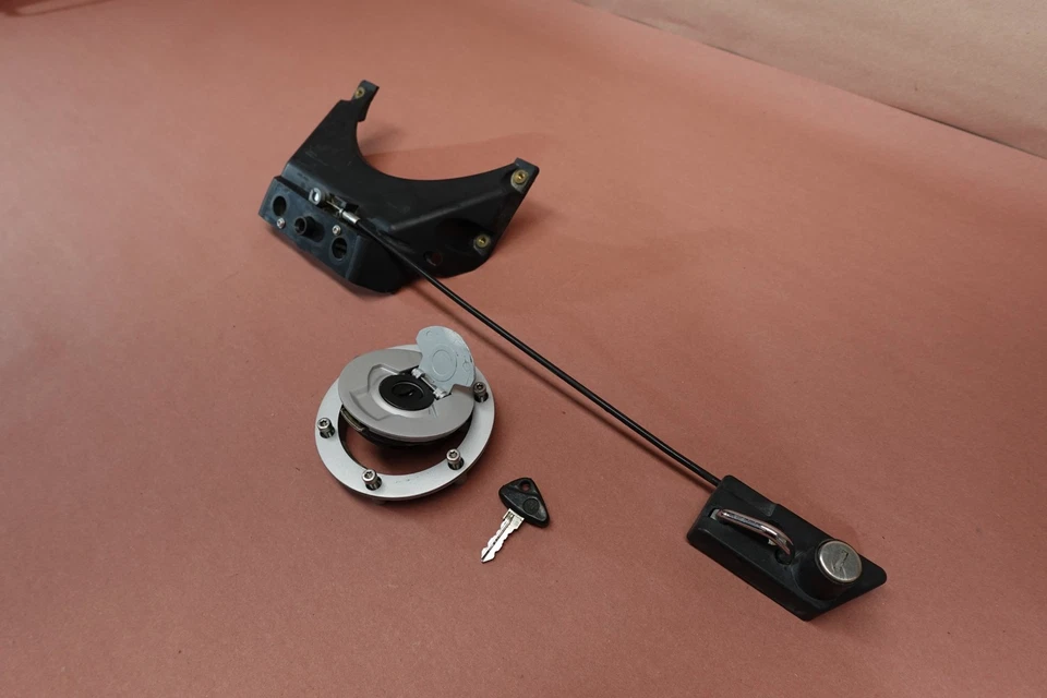 BMW R1150 R1150GS 2006 98-06 Juego de bloqueo tapa de gasolina soporte de bloqueo de asiento Foto 3 de 4