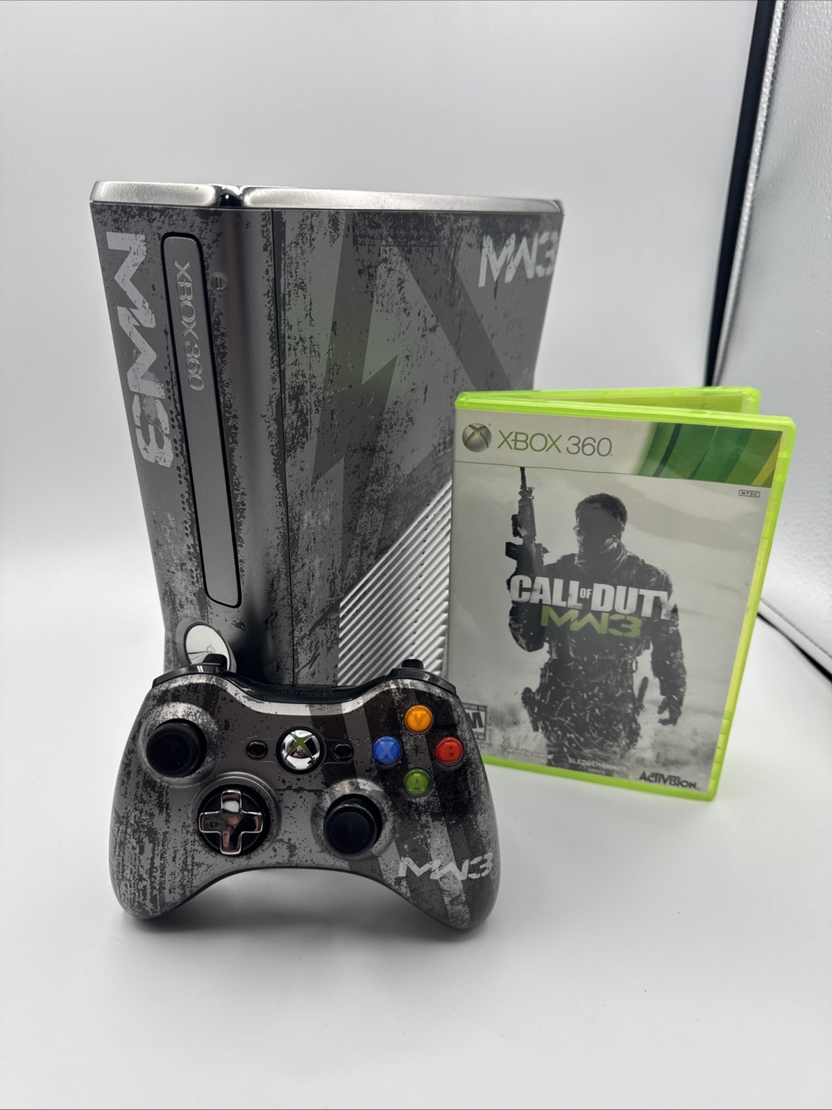 Microsoft Xbox 360 S Call of Duty MW3 320GB Console w/ Controller & Game VGC
