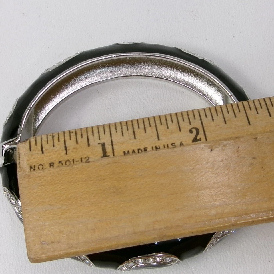 Brazalete Brazalete Lia Sophia Negro Plata Estrás Círculo Ovalado Distintivo Foto 4 de 4