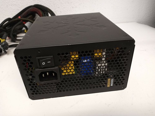 Fractal Design Tesla R2 1000W ATX12V SLI CrossFire Certified 80 PLUS GOLD PSU - Picture 9 of 11