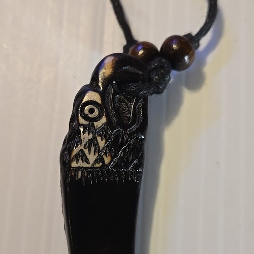 EAGLE HEAD ON TOOTH Pendant Charm Adjustable Rope Necklace (CARVED-B0NE-LOOK) - Picture 5 of 9