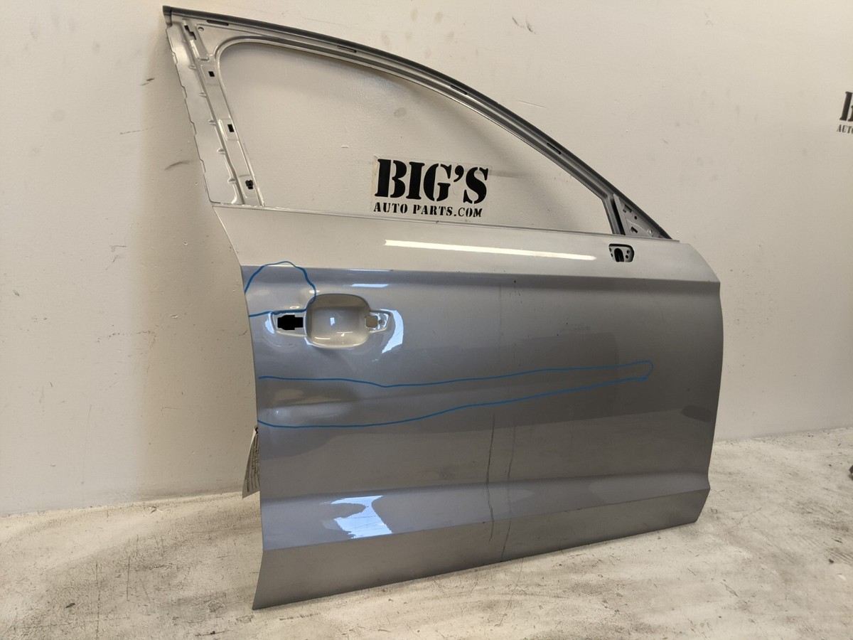 2015-2020 Audi A3 Front Right Side Door Shell 8V5831052D OEM