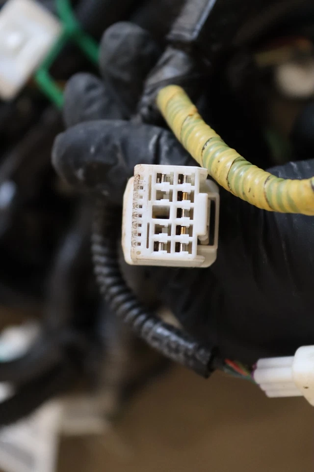 Dodge Ram 3500 2015 doble cabina carrocería lado conductor izquierdo arnés de cableado de piso OEM Foto 3 de 4