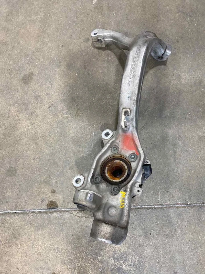 2008-2011 Audi A6 Spindle/Knuckle Front RH Assembly OEM - Image 3 of 3