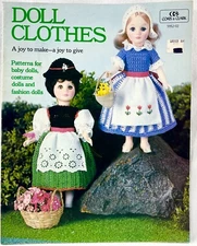 1983 Coats & Clark Doll Clothes 5952-02 Crochet Pattern Book 10 Designs 16436