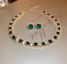 Gold Tone Green Round Crystal Necklace  Earrings Jewelry Set
