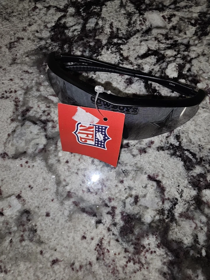 Nuevas gafas de sol Dallas Cowboys Foto 4 de 4