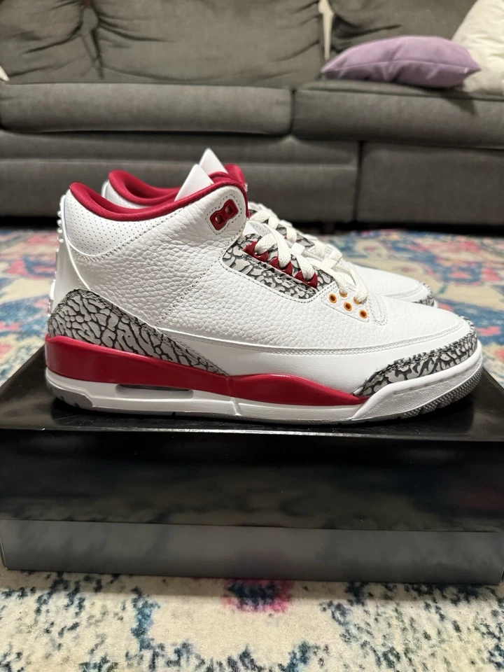 耐克 Air Jordan 3 Retro Mid Cardinal 红色 10 码 CT8532-126 — 第 3/4 张图片