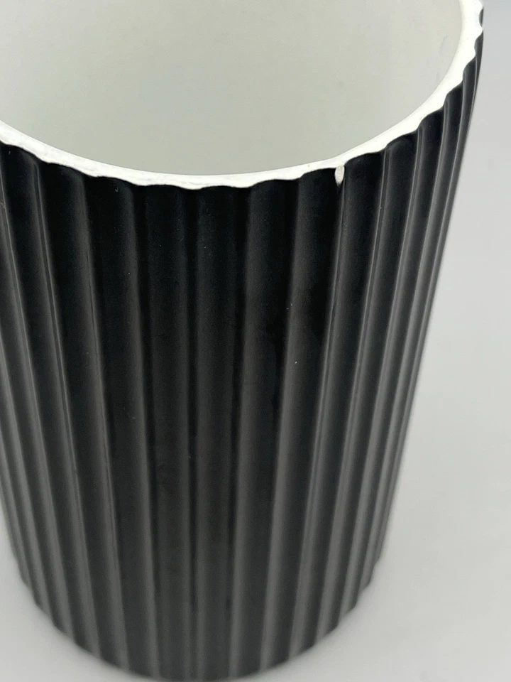 Pair Midwinter ‘Trend’ Black Ribbed Pottery Cylinder Vases Vintage 1970s - Image 3 of 4