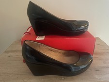 Heavenly Feet - Ladies Black Patent Wedge Heel Court Shoes Eu39 Boxed