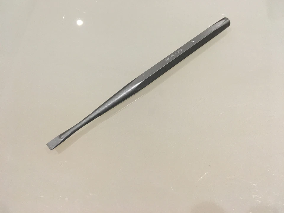 SOUTHERN STONE Tungsten Tip 6mm Fishtail Chisel Italian High Carbon Steel Stone Masonry/Carving