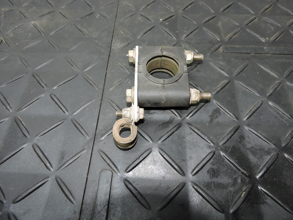 2000 Can-Am Bombardier DS650 DS 650 - OEM зажим штока рулевого управления в сборе - Изображение 2 из 4