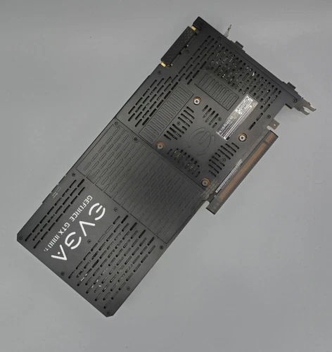 Tarjeta de gráficos EVGA GeForce GTX 1080ti 8 GB GDDR5X (08GP46183KR) - Imagen 6 de 16