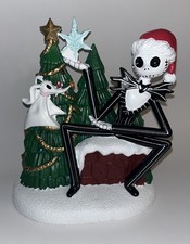 DISNEY THE NIGHTMARE BEFORE CHRISTMAS JACK SKELLINGTON ZERO CHRISTMAS STATUE