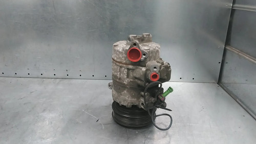 KLIMA PUMPE Volkswagen Passat (3B3) Sedan 2.3 V5 20V (AZX) 2003 8D0260805K