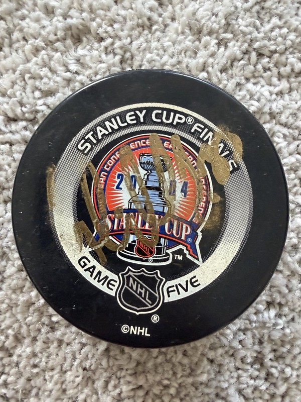 Fredrik Modin Signed 2004 Stanley Cup Finals Game 5 Official Puck Lightning