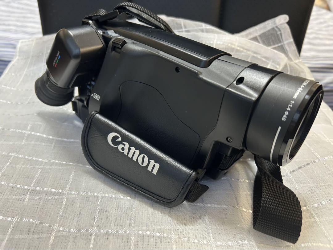 ビデオカメラ Canon 8mm VIDEO CAMERA Movieboy V32 Canon 8mm VIDEO CAMERA Movieboy V32 | eBay