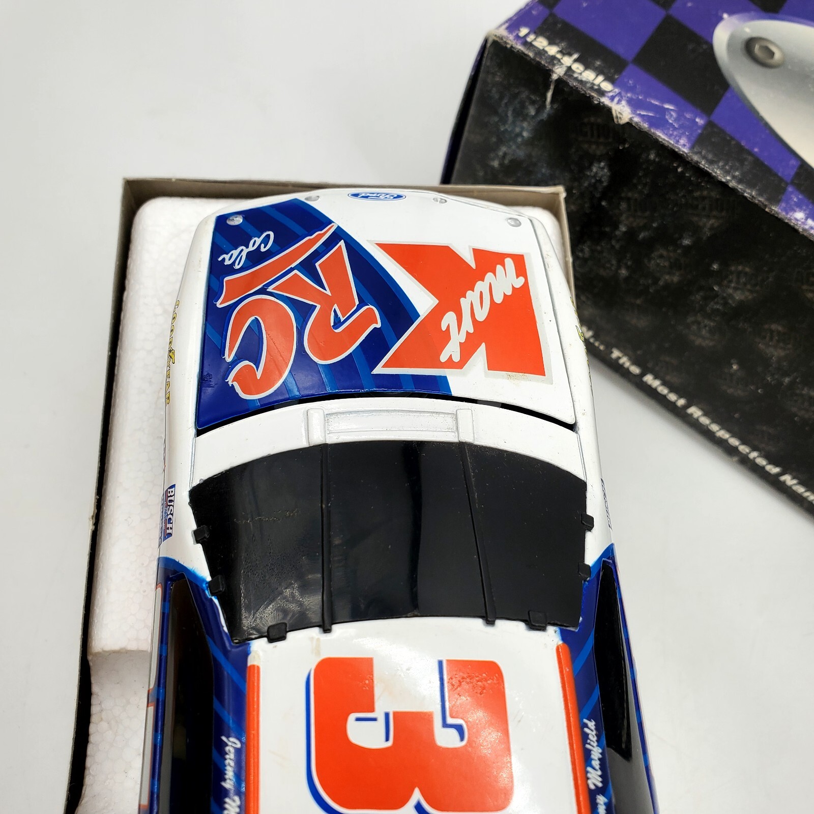 Picture 13 of 24