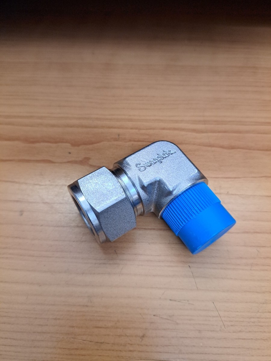 Swagelok SS-1210-2-8 3/4
