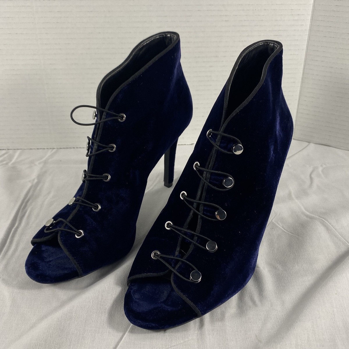 Enzo Angiolini Holiday Blue Velvet Peep Toe Strappy Ankle Boot Size 9M EU:39