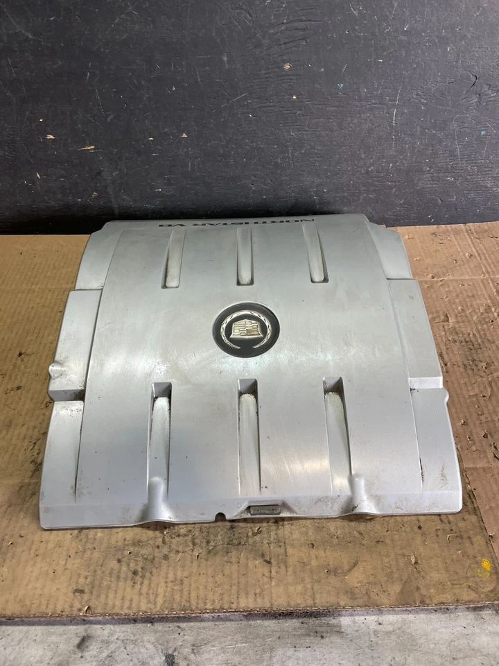 1997 to 2004 Cadillac Deville Seville Northstar Engine Motor Cover J4149 DG - Image 2 of 4