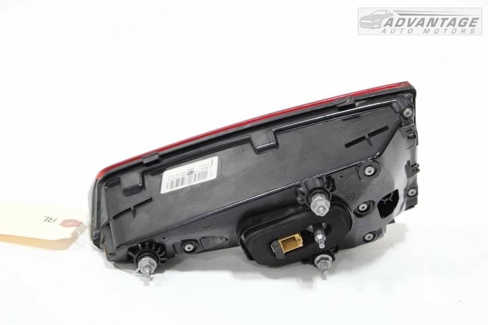 AUDI A4 QUATTRO 2017-2019 LUZ TRASERA IZQUIERDA INTERIOR LUZ LÁMPARA OEM Foto 2 de 4