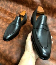 Tailormade Men's black leather Loafer Durable shoes, formal dress Artisan shoes