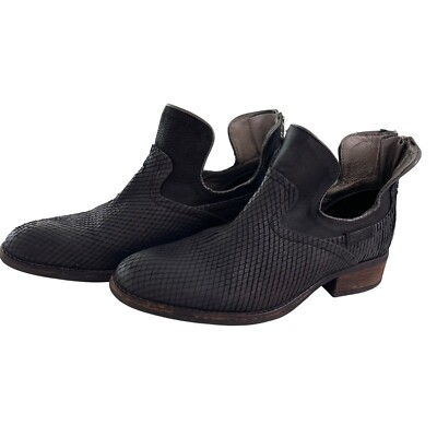 Freeman T. Porter Moto Booties Womens Size 9 Black Textured Leather Shoes Zipper