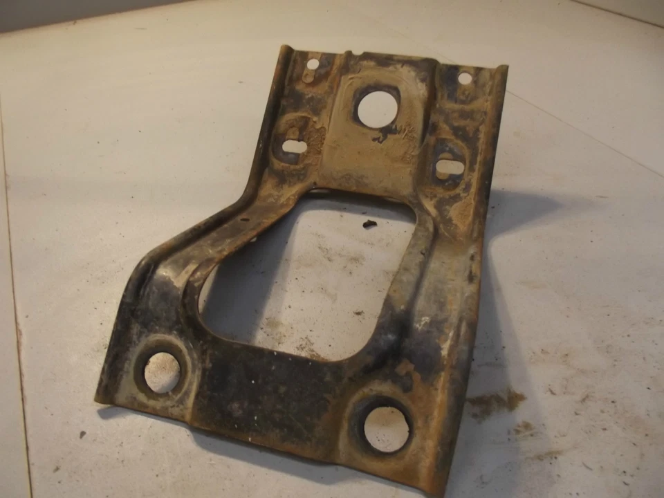 Cadillac Coupe Deville 1963 panel de apoyo del radiador sedán coche de 2 puertas Foto 2 de 2