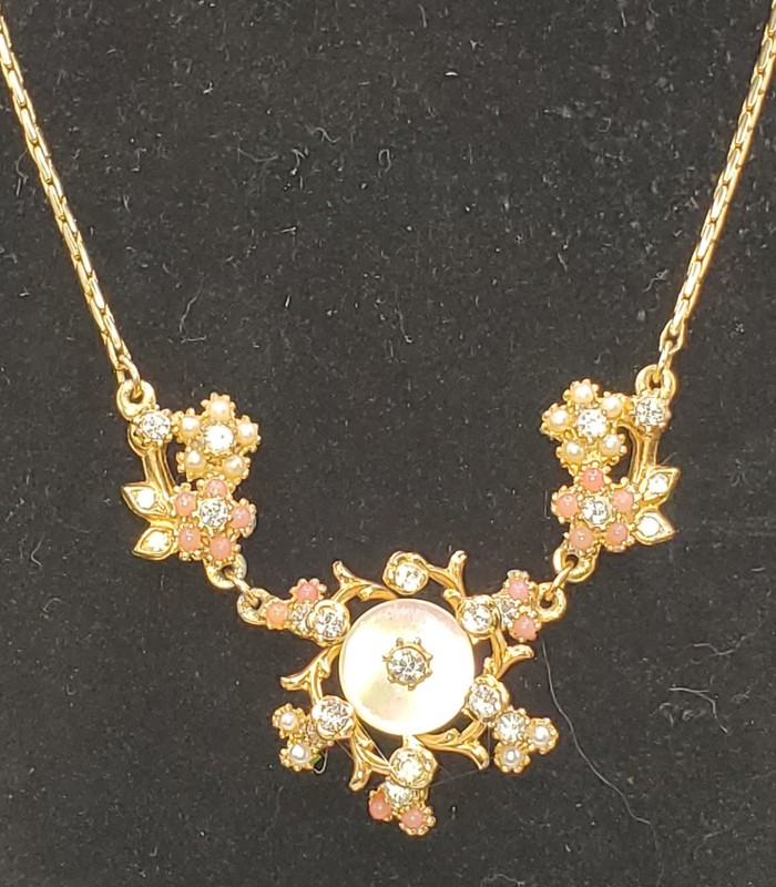 Vintage Gold Mother Of Pearl Rhinestone Necklace Coral Pink Flowers Faux Pearls