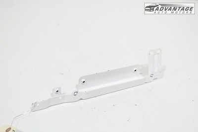2014-2022 LAND RANGE ROVER SPORT ROOF REAR RIGHT GRAB GRIP HANDLE BRACKET OEM