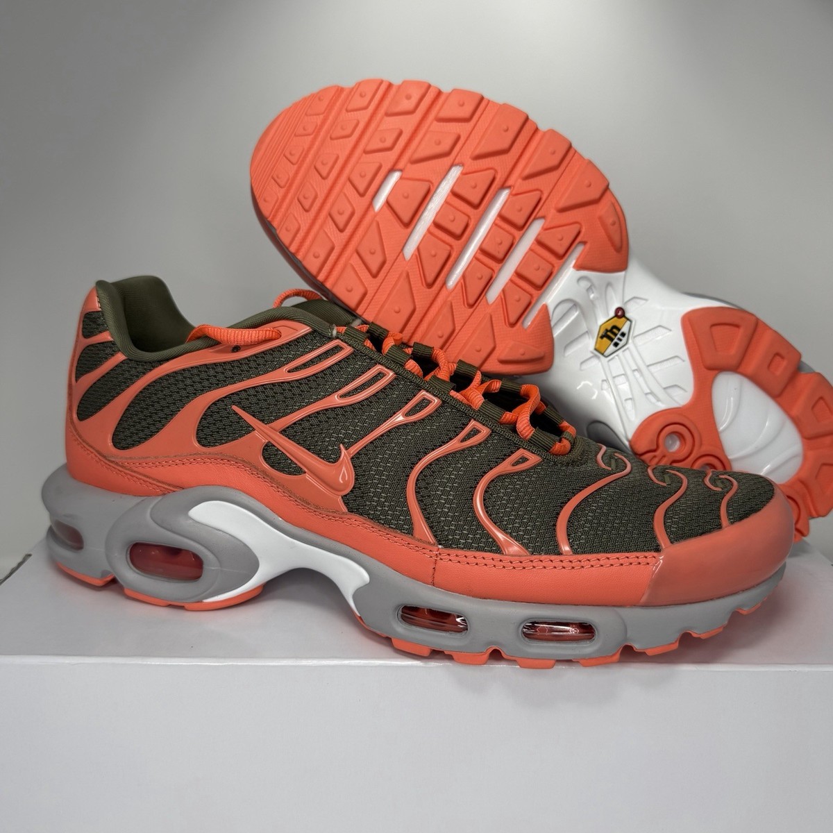 Nike Air Max Plus By You ID Olive Coral Peach Womens Size 10.5/9M
