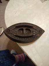 Antique Cast Iron AC Williams 7 Ravenna Ohio Sad Iron No Handle