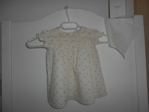 Top BEBE Blanc Dentelle Péplum - Taille L - Neuf Avec étiquette