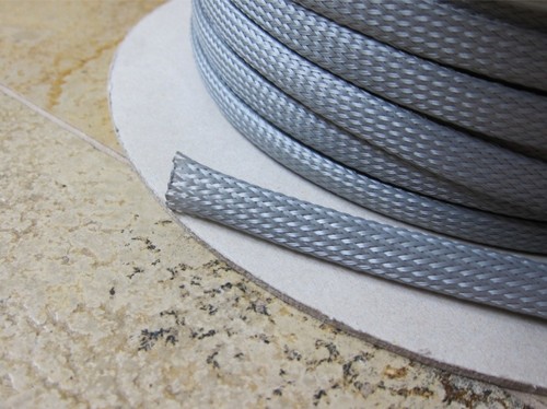 Kabelschlauch / Kabelstrumpf silber oder schwarz 15mm BANG&OLUFSEN - 第 1/1 張圖片
