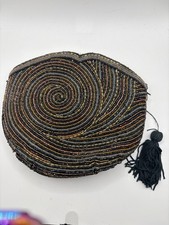 Vintage Beaded Evening Bag with Spiral Pattern and Tassel