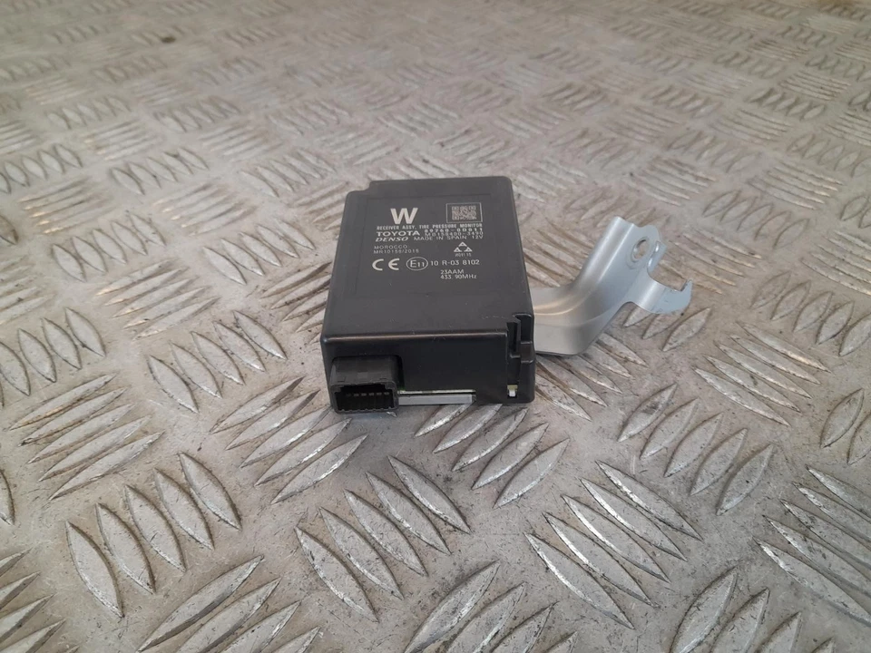 TOYOTA YARIS Mk3 2011-2020 Tyre Pressure Module ECU 897600D011 - Image 2 of 4