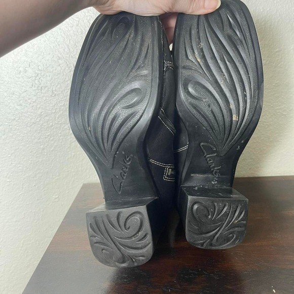 Black Clarks leather patchwork style ankle boots … - image 8