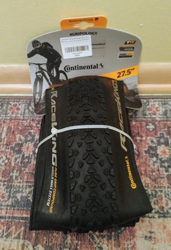 Continental Race King Tire - 27.5 x 2.20, Tubeless, Folding, Black, ShieldWall,