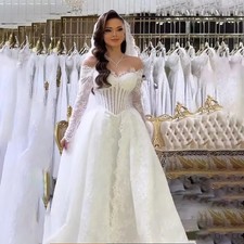 Sexy Satin Strapless Wedding Dresses Bow Appliques Sweetheart A-Line Lace Pearls