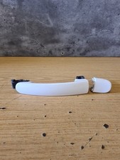 2018 SEAT TOLEDO 1.6 TDI DRIVER SIDE REAR DOOR HANDLE + CAP WHITE 5NO837205M