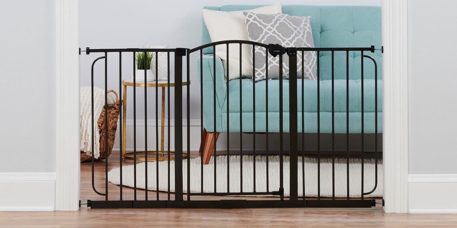 58 In Extra Wide Arched Decor Baby Safety Gate Extra Wide All-Steel Construction