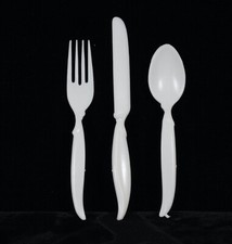 RARE PFALTZGRAF HEIRLOOM PLAY REPLACEMENT PLASTIC WHITE KNIFE FORK  SPOON SET